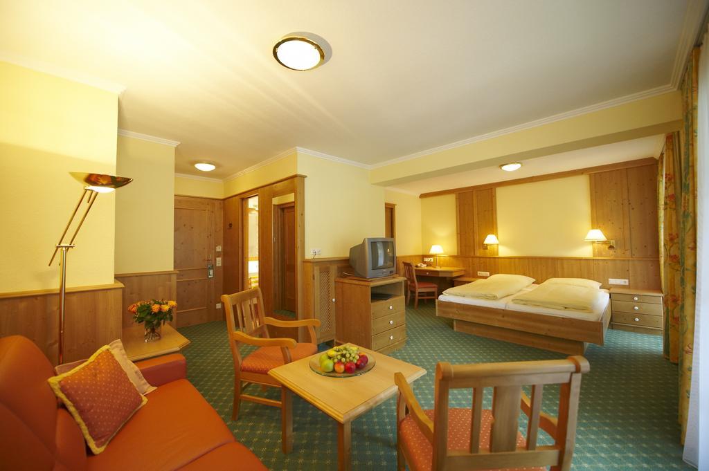 Hotel Martin Ramsau am Dachstein Rum bild